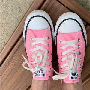 Hot Pink Converse All Star, woman’s size 7